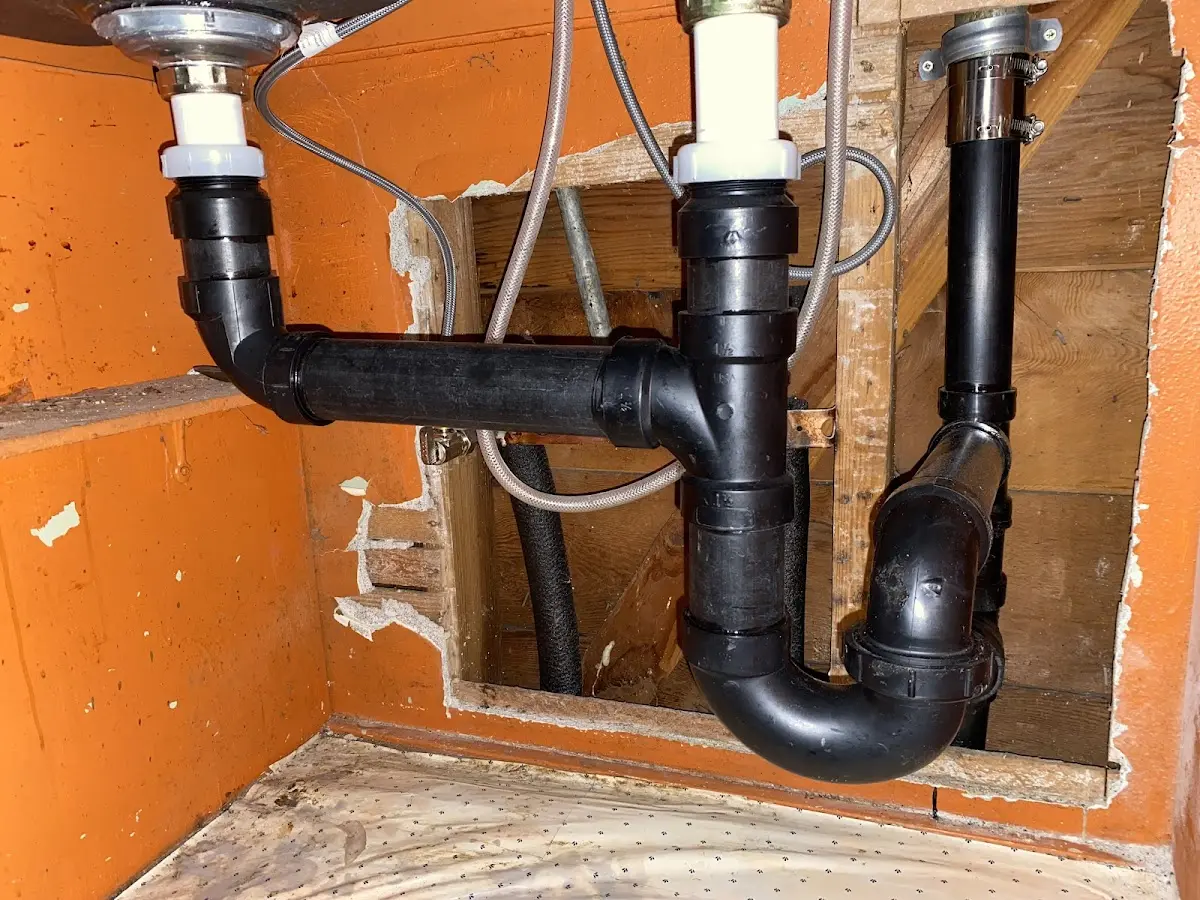 Professional Pipe Bursting equipment and tools on the job in Claymont